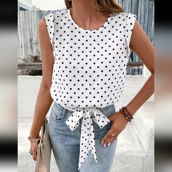 💕 Polka Dot Print Knot Hem Blouse - Picture 3 of 6